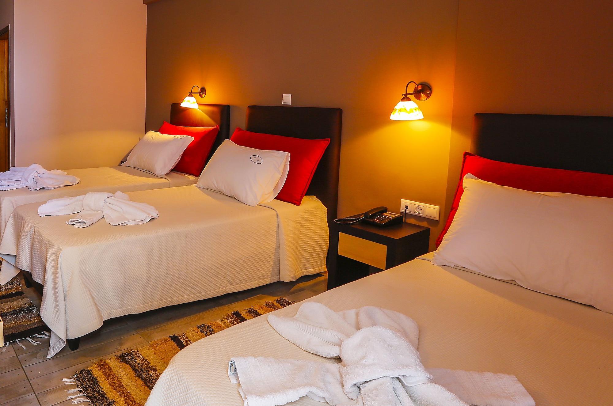 Kyparissia Beach Hotel Bagian luar foto