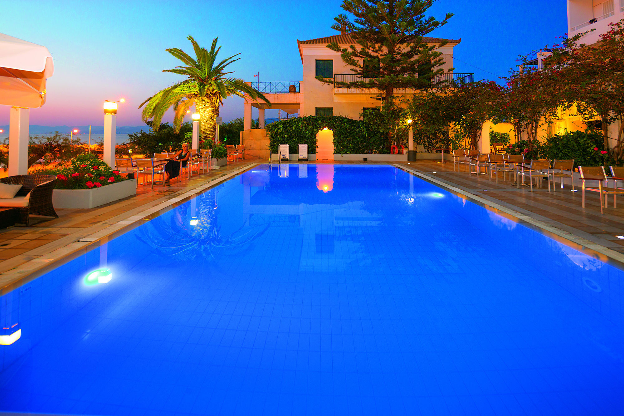 Kyparissia Beach Hotel Bagian luar foto